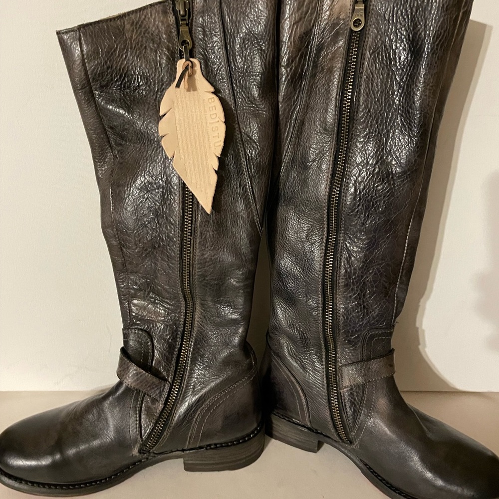 Bed stu tall boots